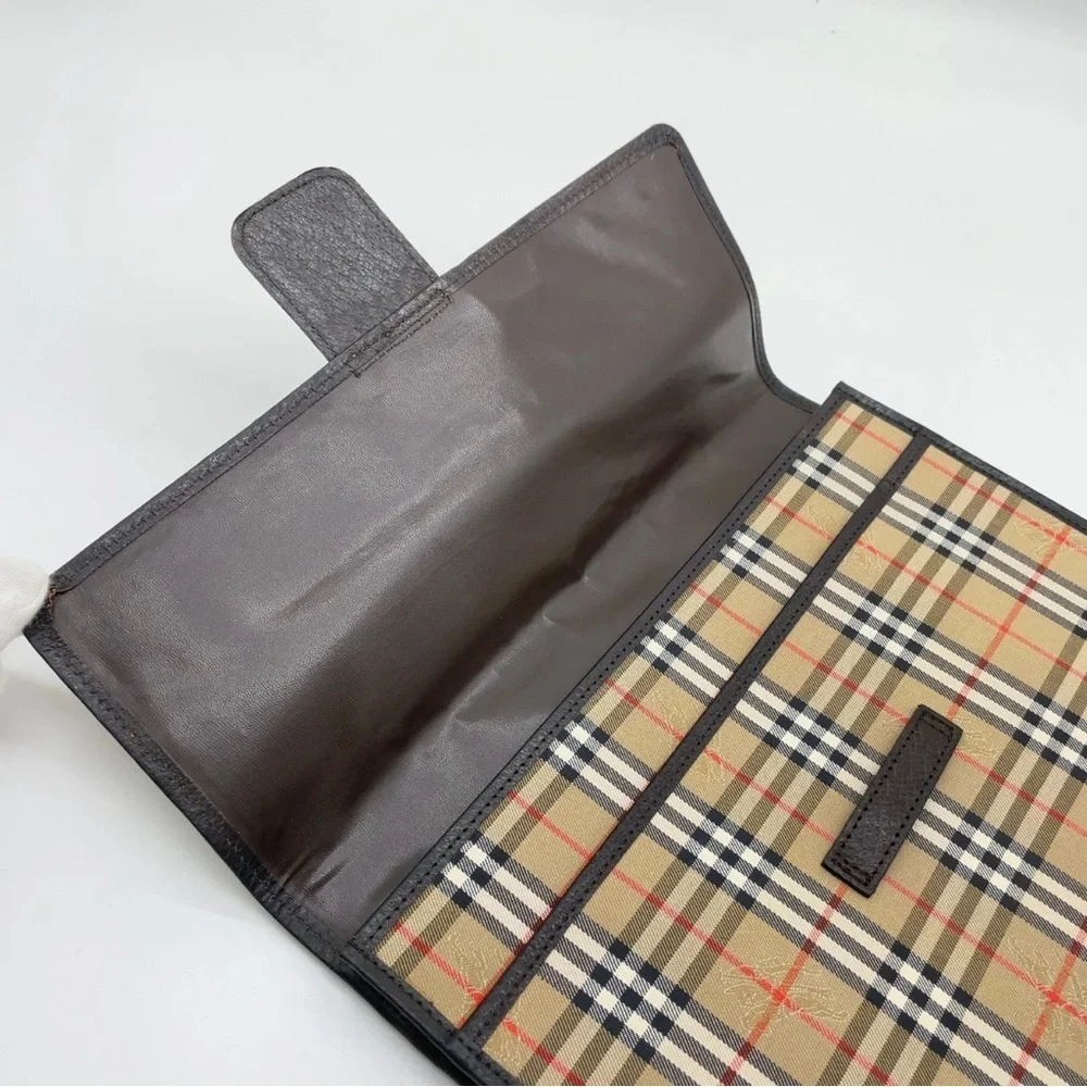 Auth Burberry Nova Check Shadow Horse Canvas Beige Clutch bag